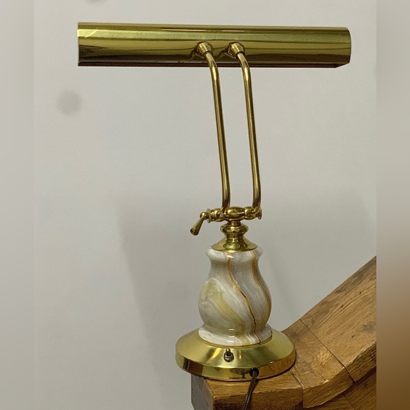 Mid Century Vtg House of Troy Solid Articulating Banker’s Piano Desk Lamp - Picture 6 of 16